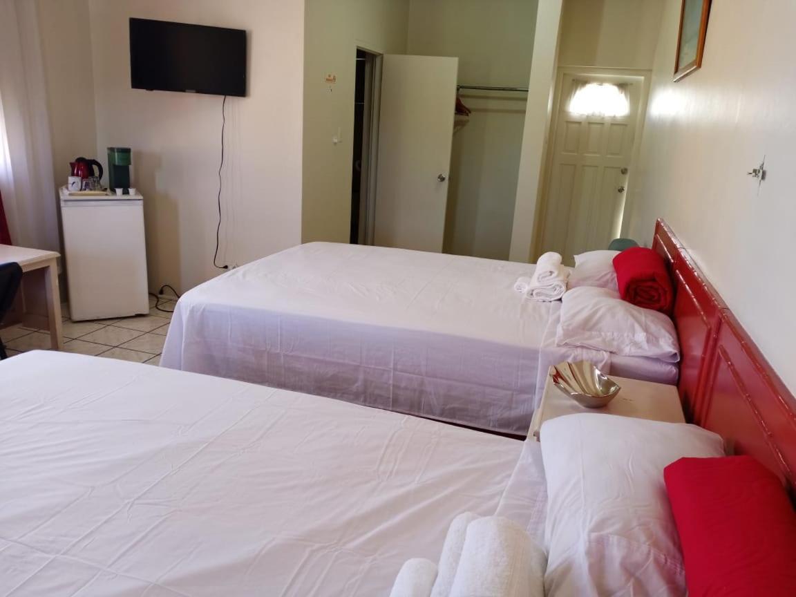 מונטגו ביי Ridgeway Guest House מראה חיצוני תמונה